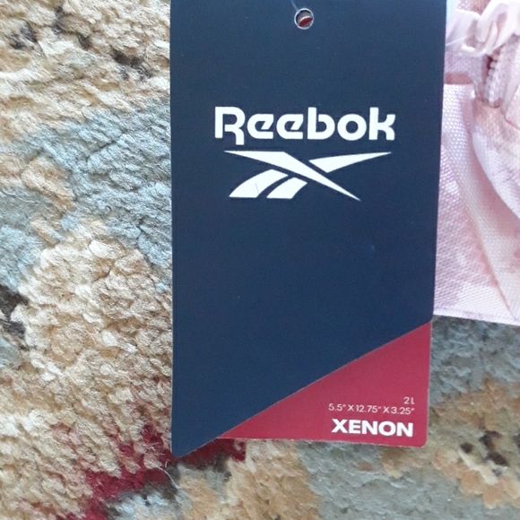 3x*Host Pick*Reebok Xenon fanny pack - Picture 5 of 12